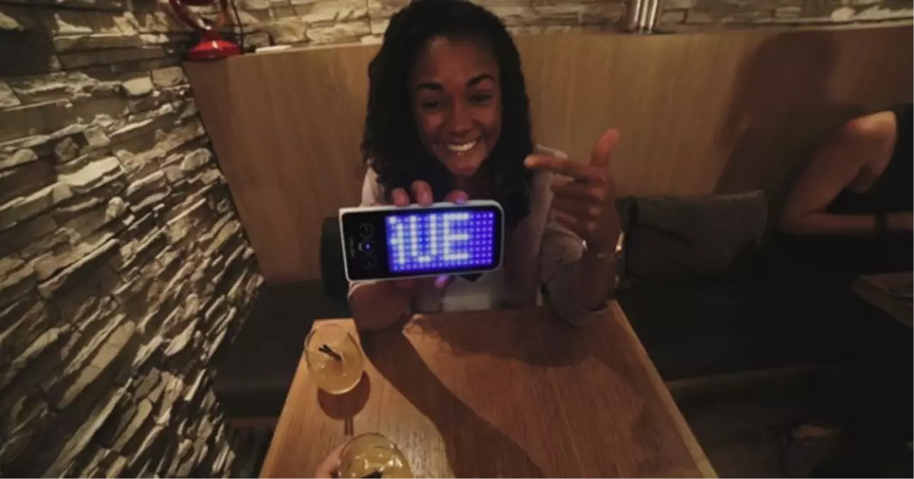 Led Işıklı Kılıf ile Telefonunuz Artık Çok Renkli