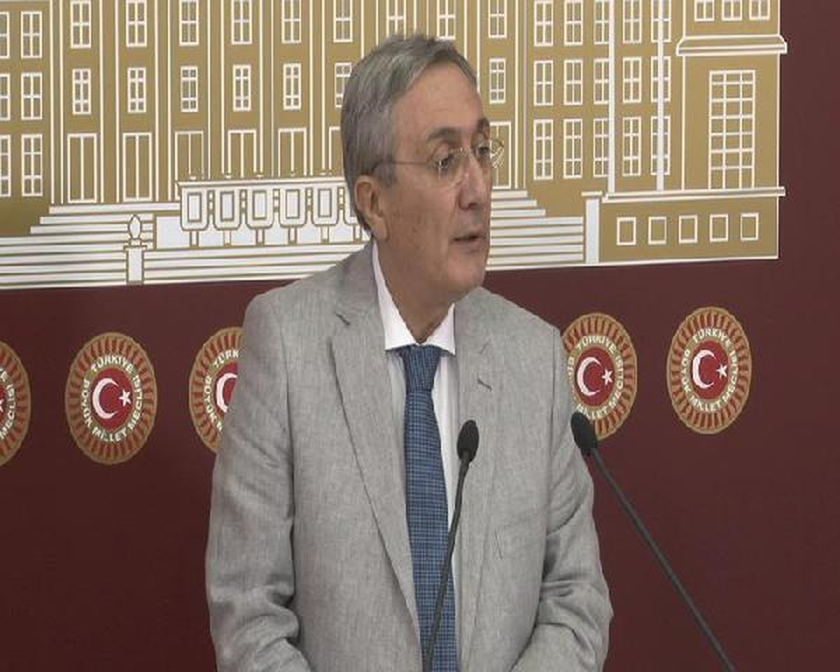 MHP\'li Ayhan: Erdoğan, TBMM\'yi ve Anayasayı Yok Saydı