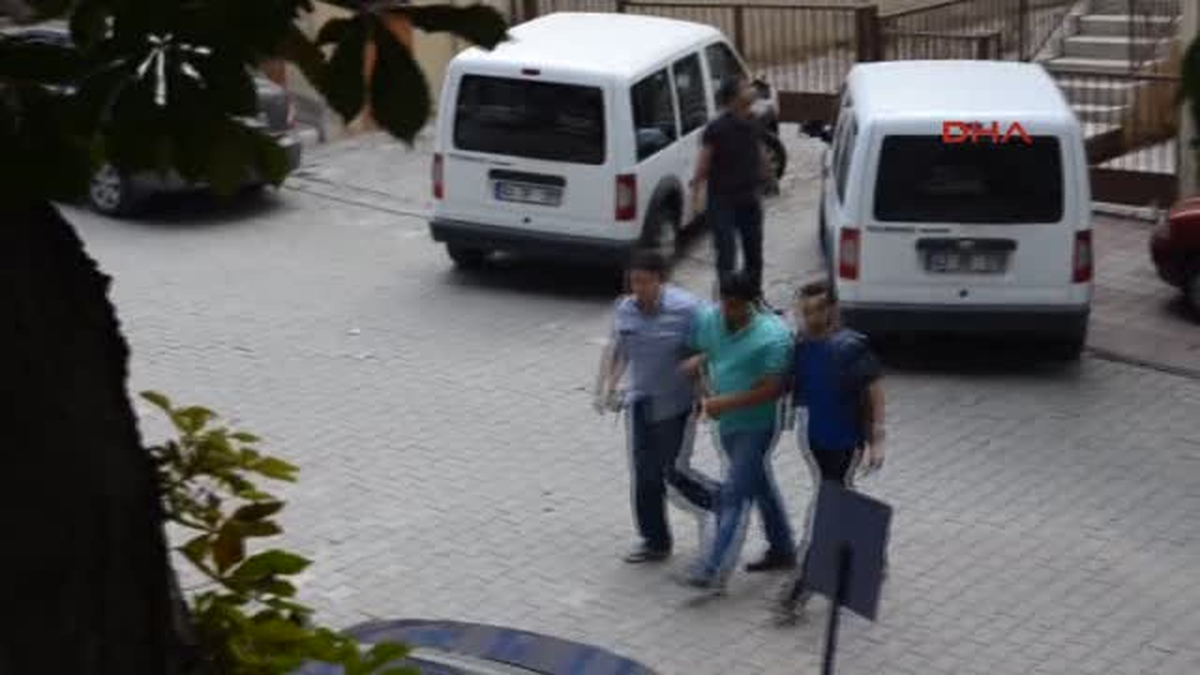 Sahte Polis Biri İmam 2 Kişiden 135 Bin Lira Dolandırdı
