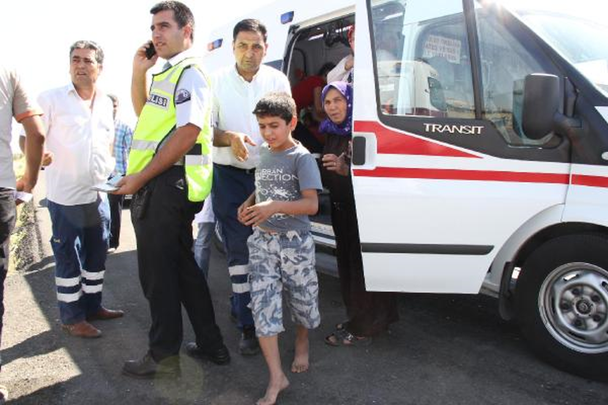 Şanlıurfa\'da Otomobil Devrildi: 4 Yaralı