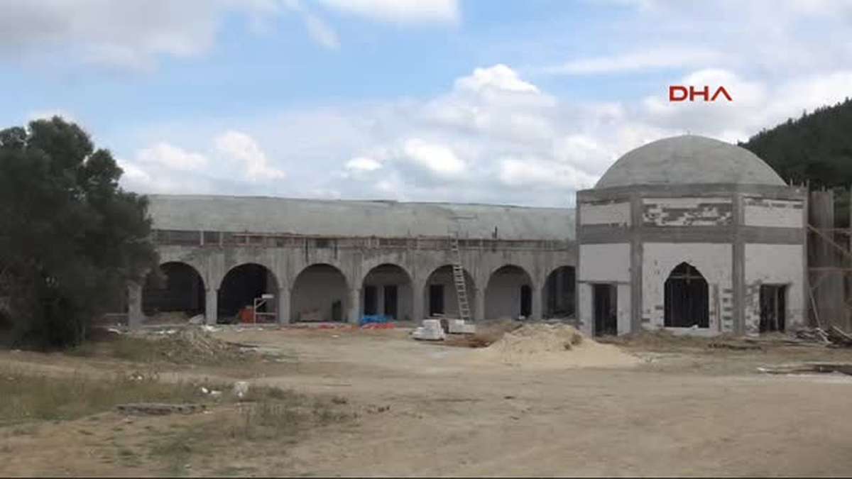 Gelibolu\'nda Şehitlik İnşaatında Şehit Kemikleri Çıktı