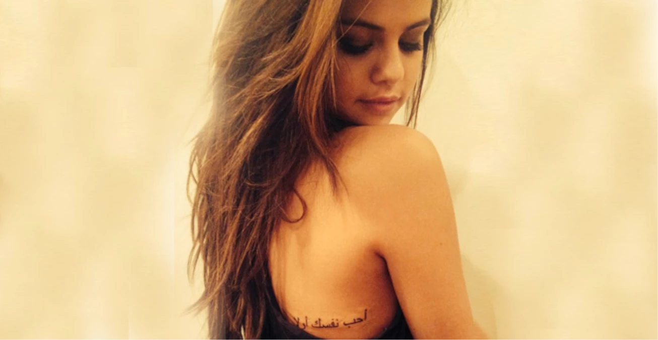 Selena Gomez Arapça Dövme Yaptırdı