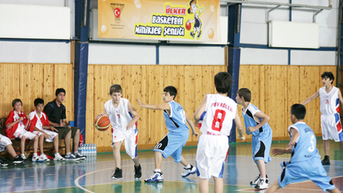 Şırnaklı Çocuklardan Basketbola İlgi