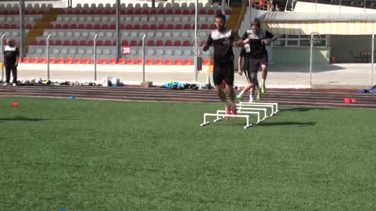 Somaspor\'da yeni sezon hazırlıkları -
