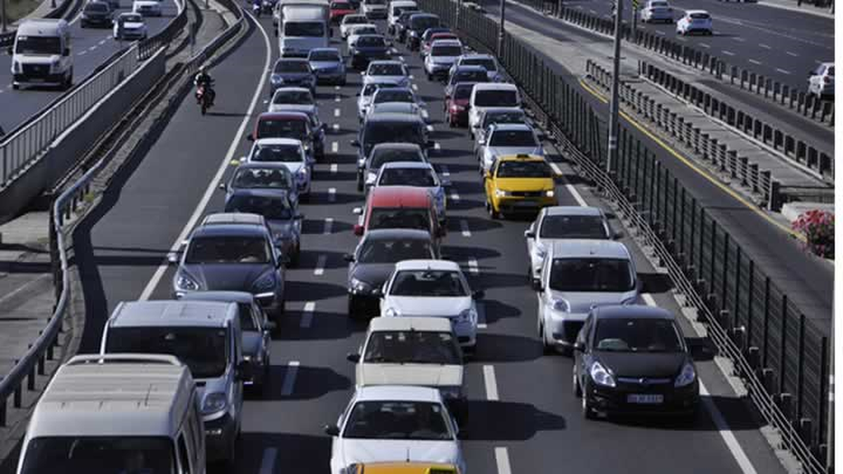 Trafiğe Çıkan Araç Sayısında Büyük Düşüş (2)