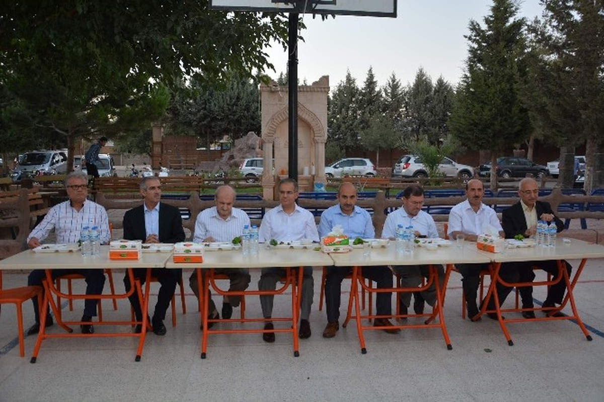 Yoyav Tarafından İftar Yemeği Verildi