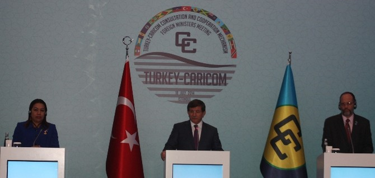 Ahmet Davutoğlu: Ukrayna İçin Ne Gerekiyorsa Yapmaya Hazırız