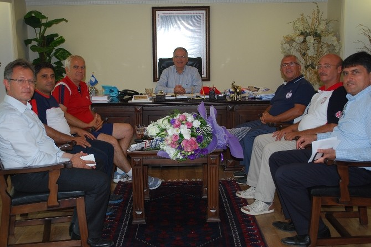Altınordu\'dan Selçuk\'a Spor Okulu Müjdesi
