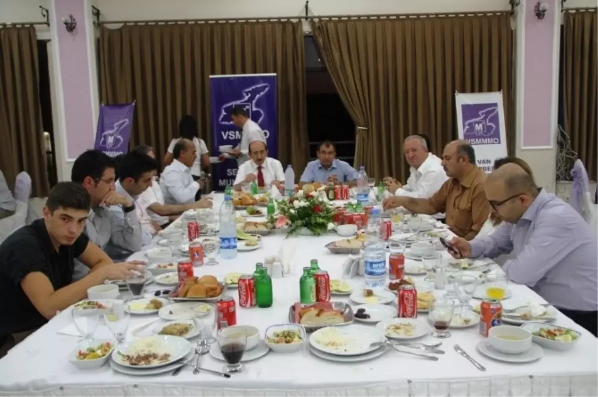 Mardin Şırnak Serbest Muhasebeci Mali Müşavirler Odası İftar Yemeği ve Ruhsat Teslimi