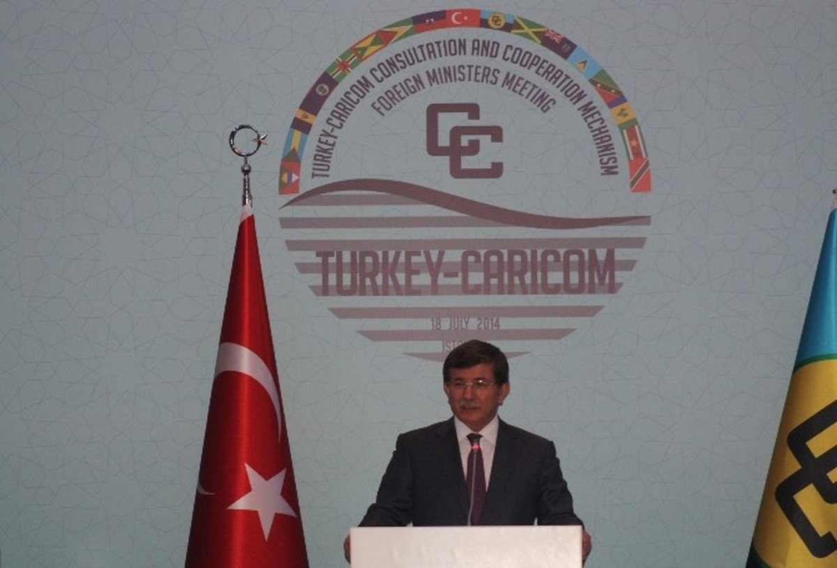 Bakan Davutoğlu: "Uluslararası Toplum İçin Yüz Karası Bir Tablo ile Karşı Karşıyayız"