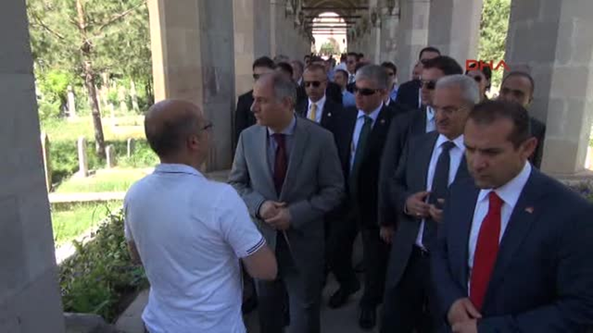 Efkan Ala İnsanlığı İsrail Zulmünü Durdurmaya Çağırıyorum