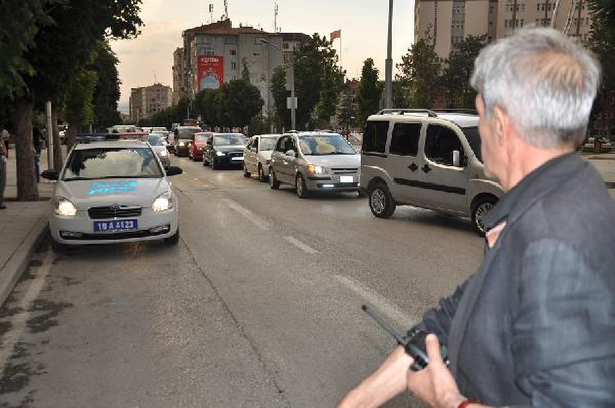 Emniyet Müdürü Trafikte Uygulama Yaptı
