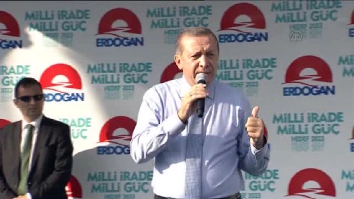 Erdoğan: \'\'Diğer partilerin seçmenleri koyun olmadıklarını gösterecekler" -