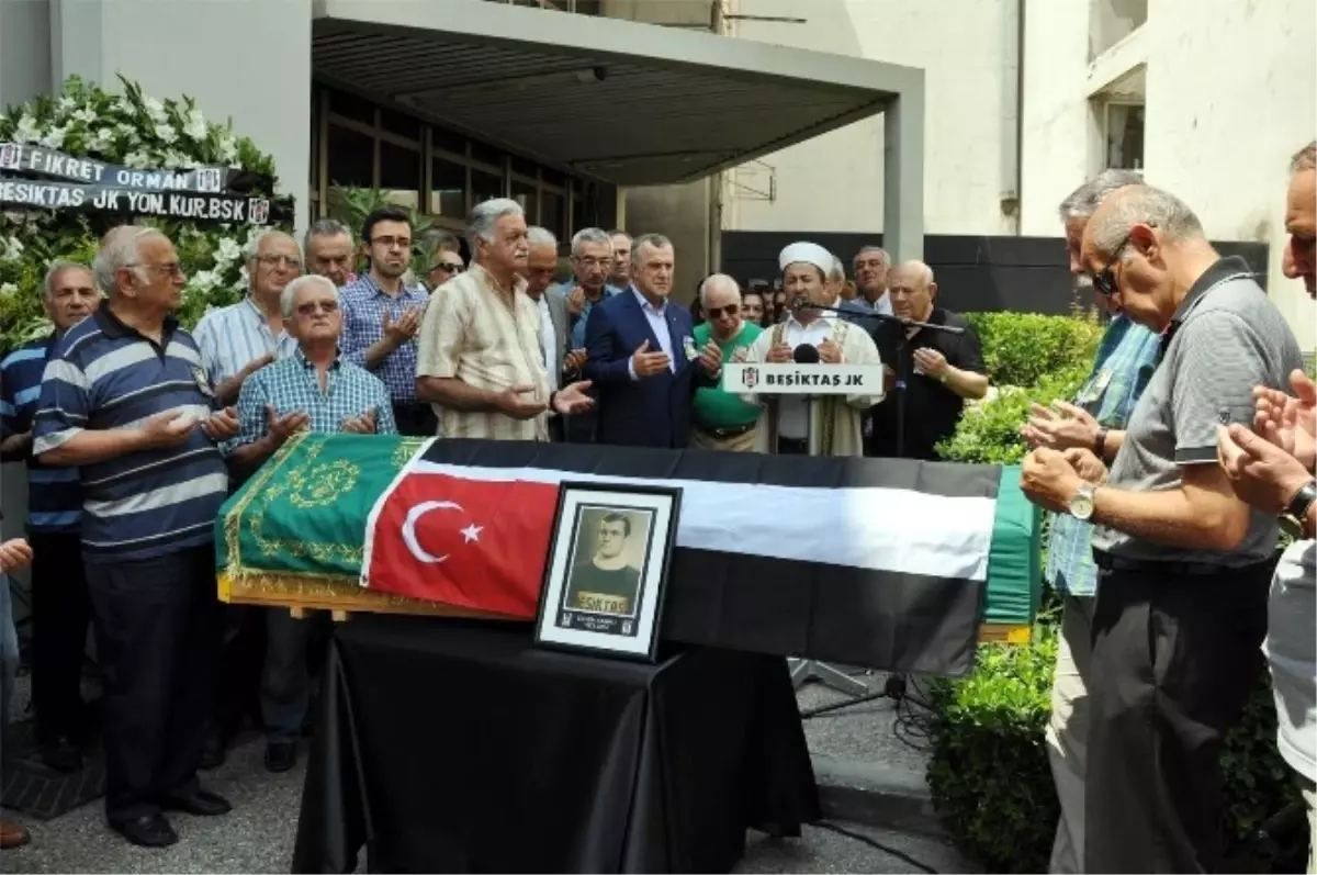 Ethem Karpat İçin Tören Düzenlendi