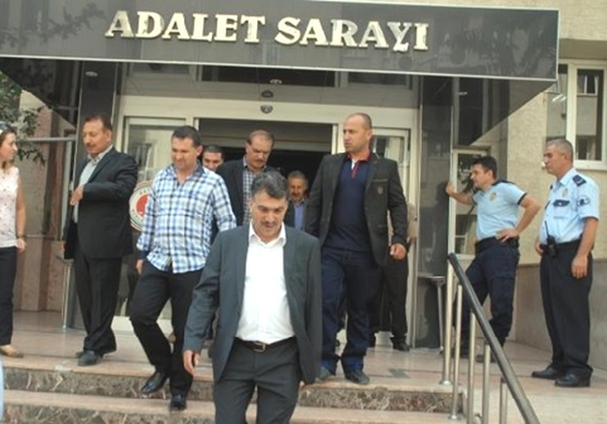 Ezidilerin Davası Ertelendi
