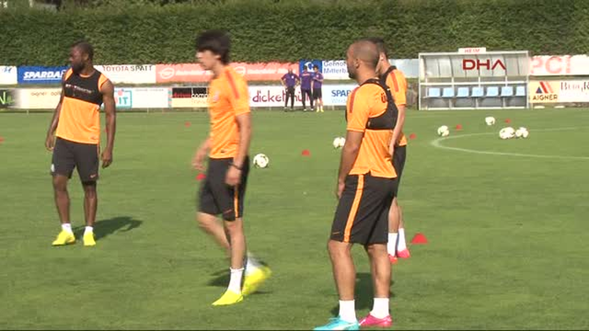 Galatasaray\'ın Avusturya Kampı Devam Ediyor