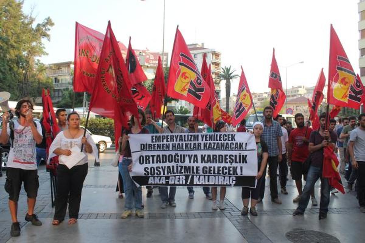 Gazze\'ye Yapılan Kara Harekatı Protesto Edildi