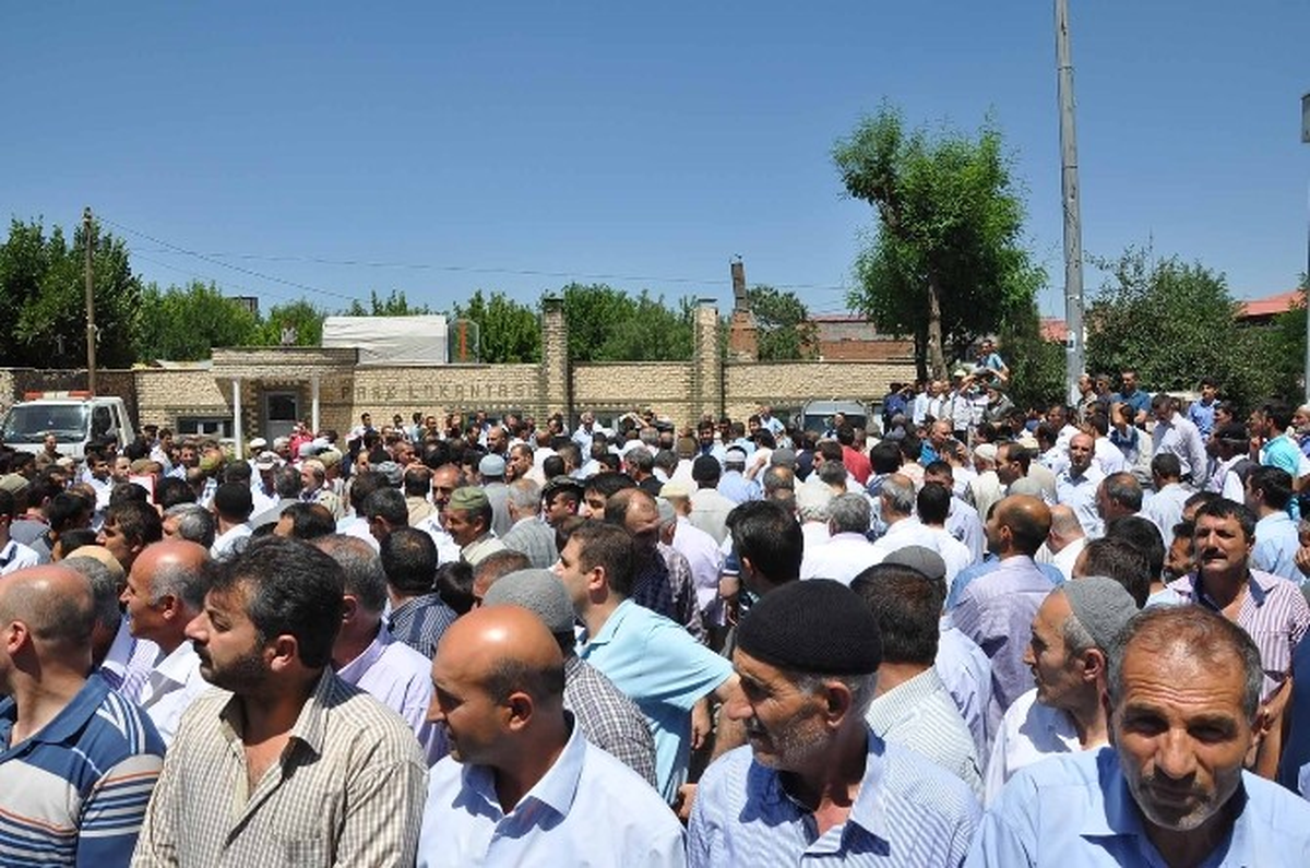 Gazzeliler İçin Gıyabı Cenaze Namazı Kılındı