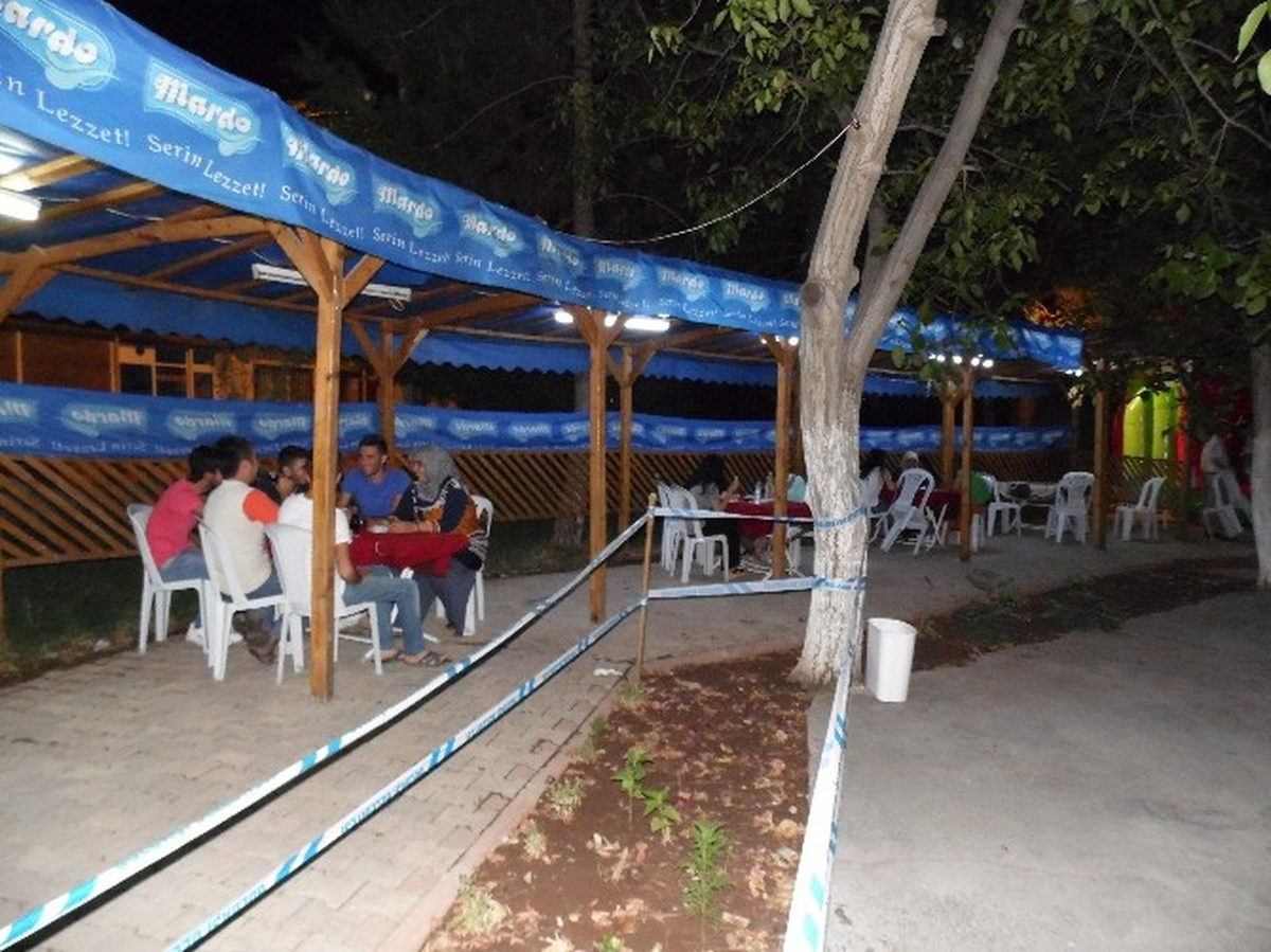 İftar Sonrası Parklara Hücum