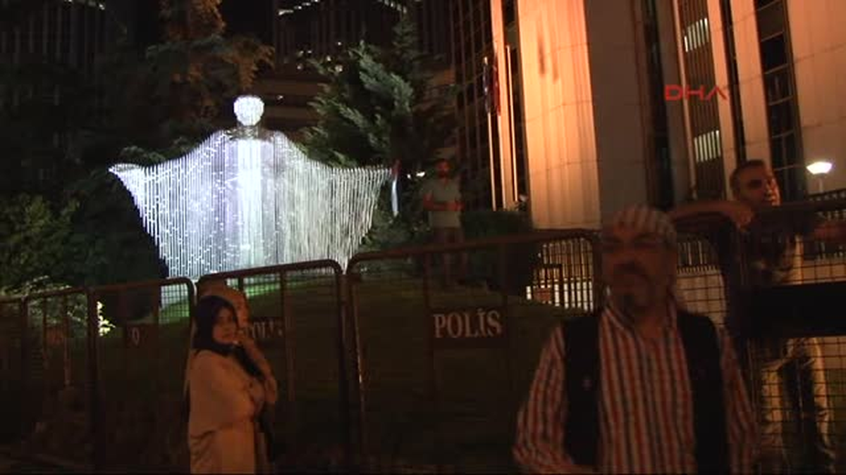İsrail Başkonsolosluğu Önünde Polis Müdahalesi