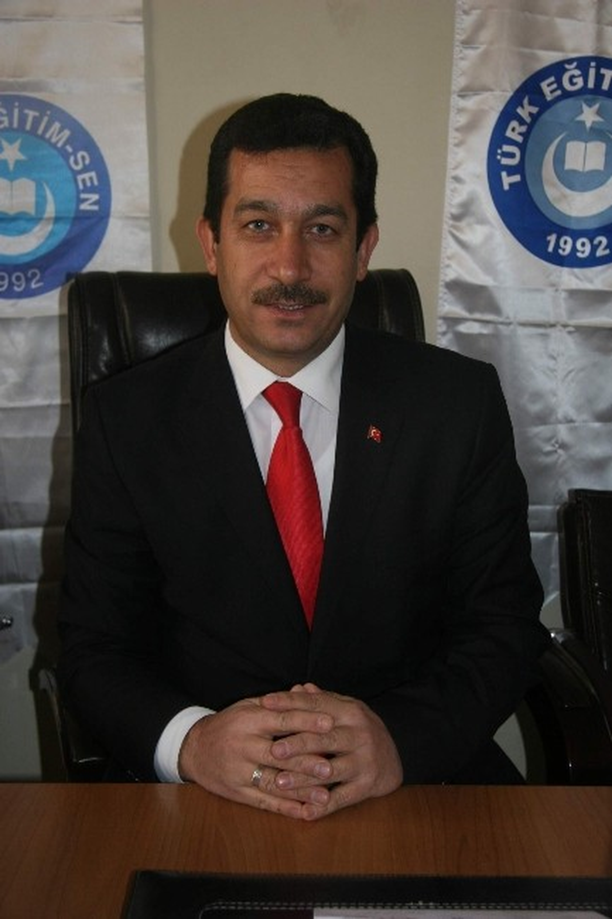 İsrail\'e Tepkiler Sürüyor