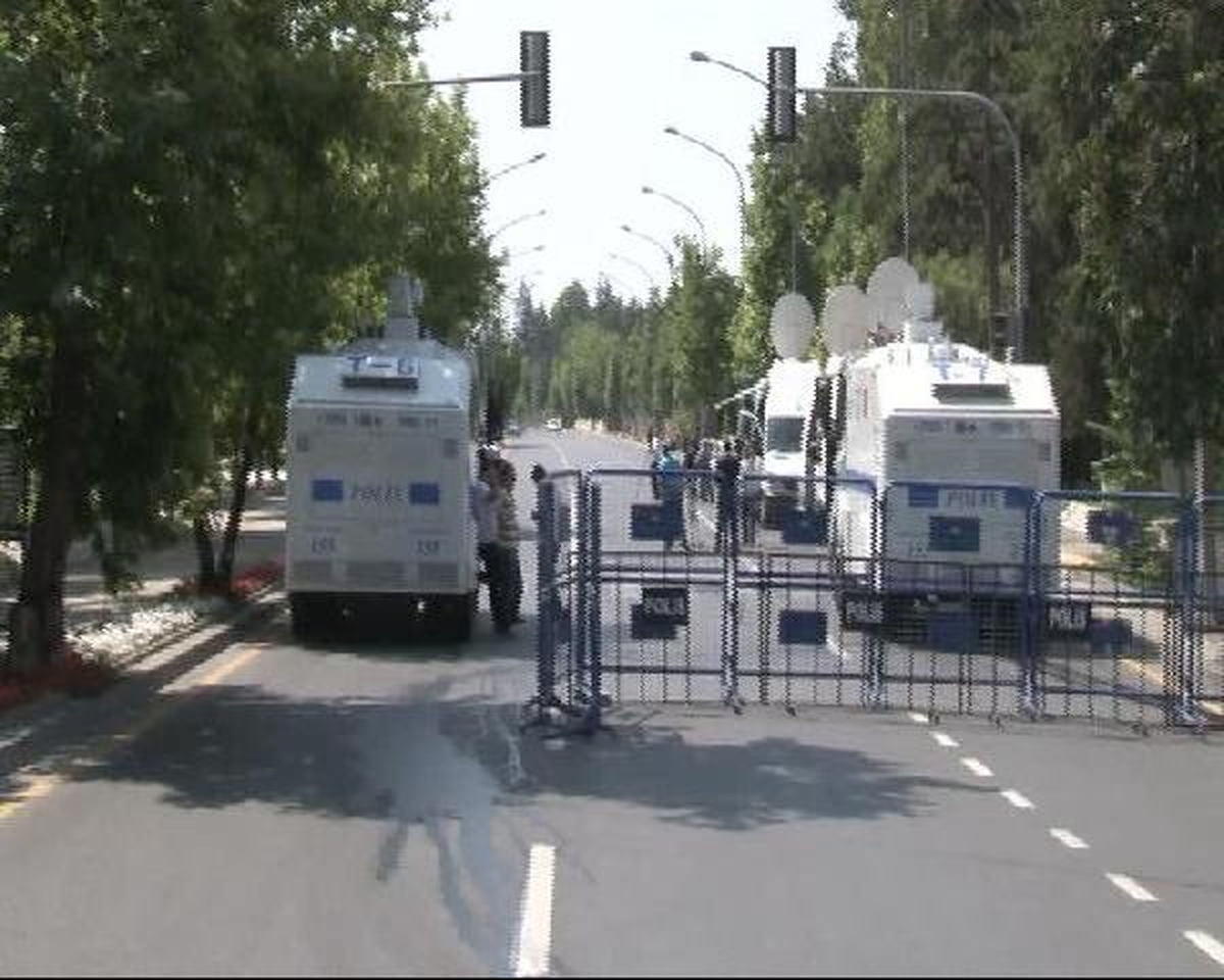 İsrail Elçiliği Konutunda Yoğun Önlem