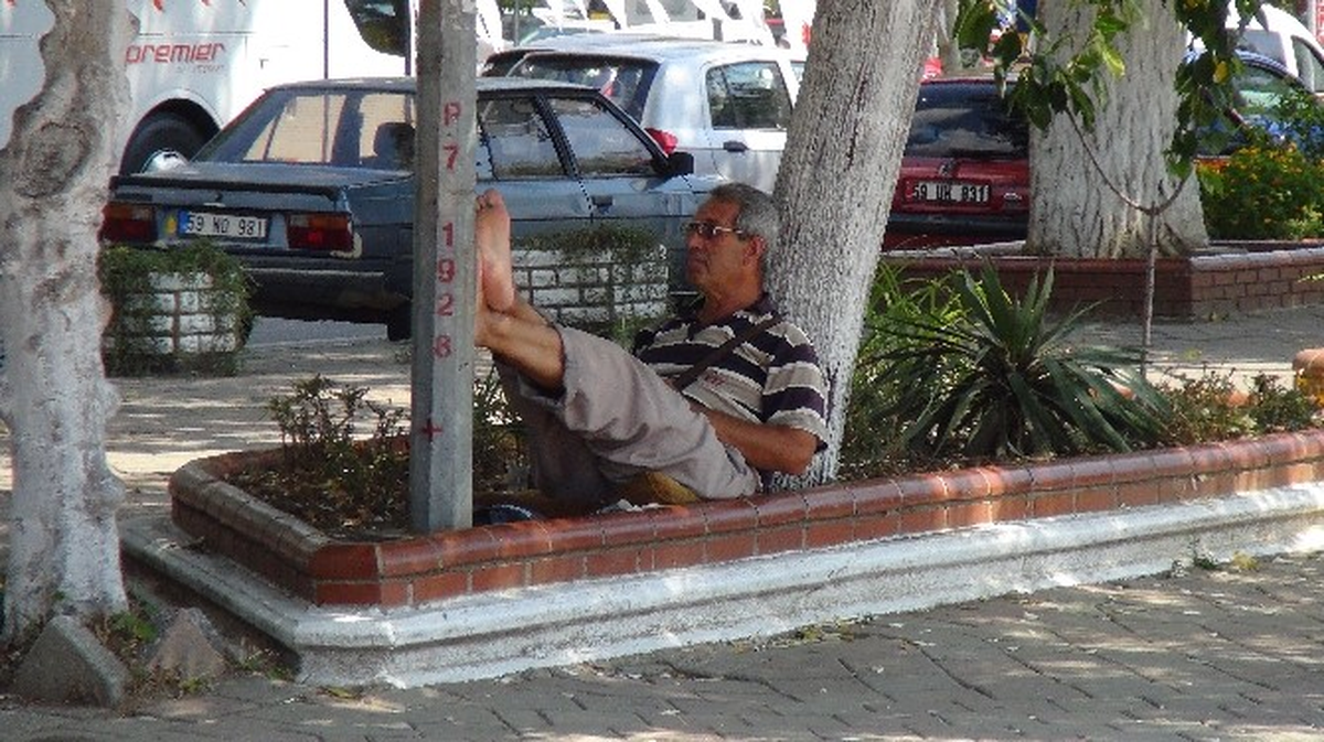 Nemli Hava Bunaltıyor