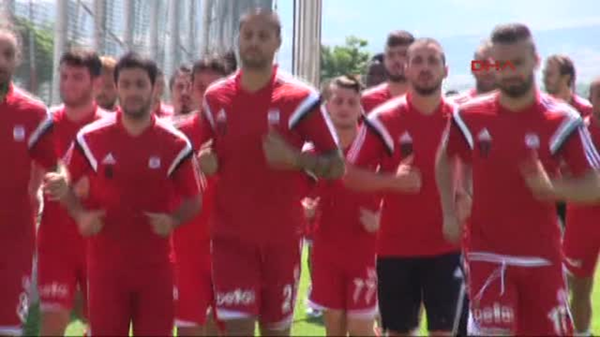 Sivasspor\'da Yeni Sezon Hazırlıkları Sürüyor