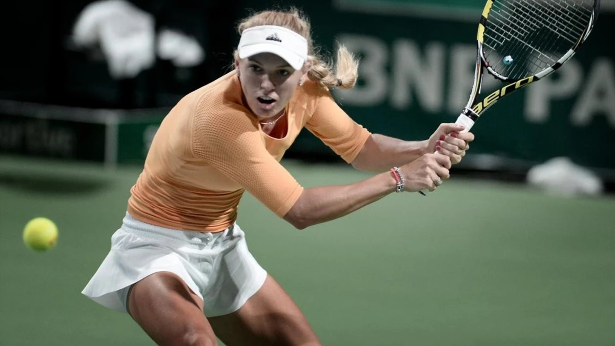 Wozniacki, İstanbul Cup\'ta Yarı Finale Yükseldi