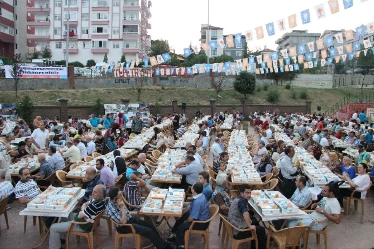 AK Parti İlkadım İlçe Başkanlığı İftar Yemeği