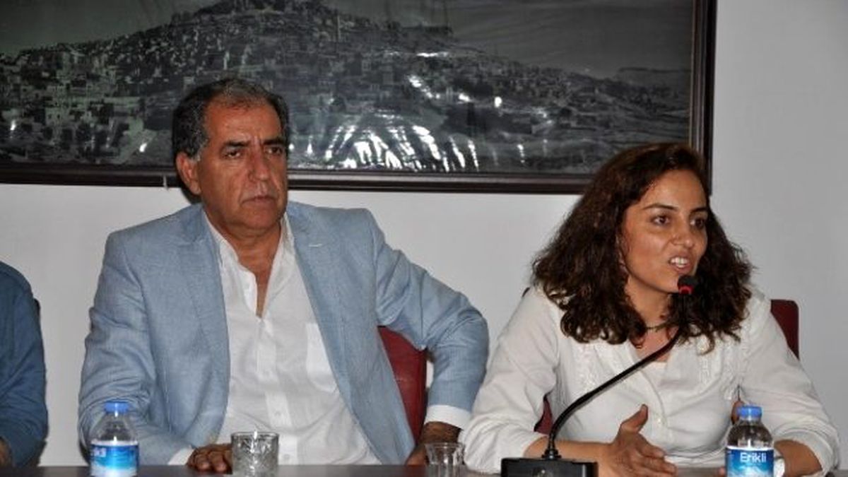 Artuklu\'da Eş Başkanlık Resmileşti