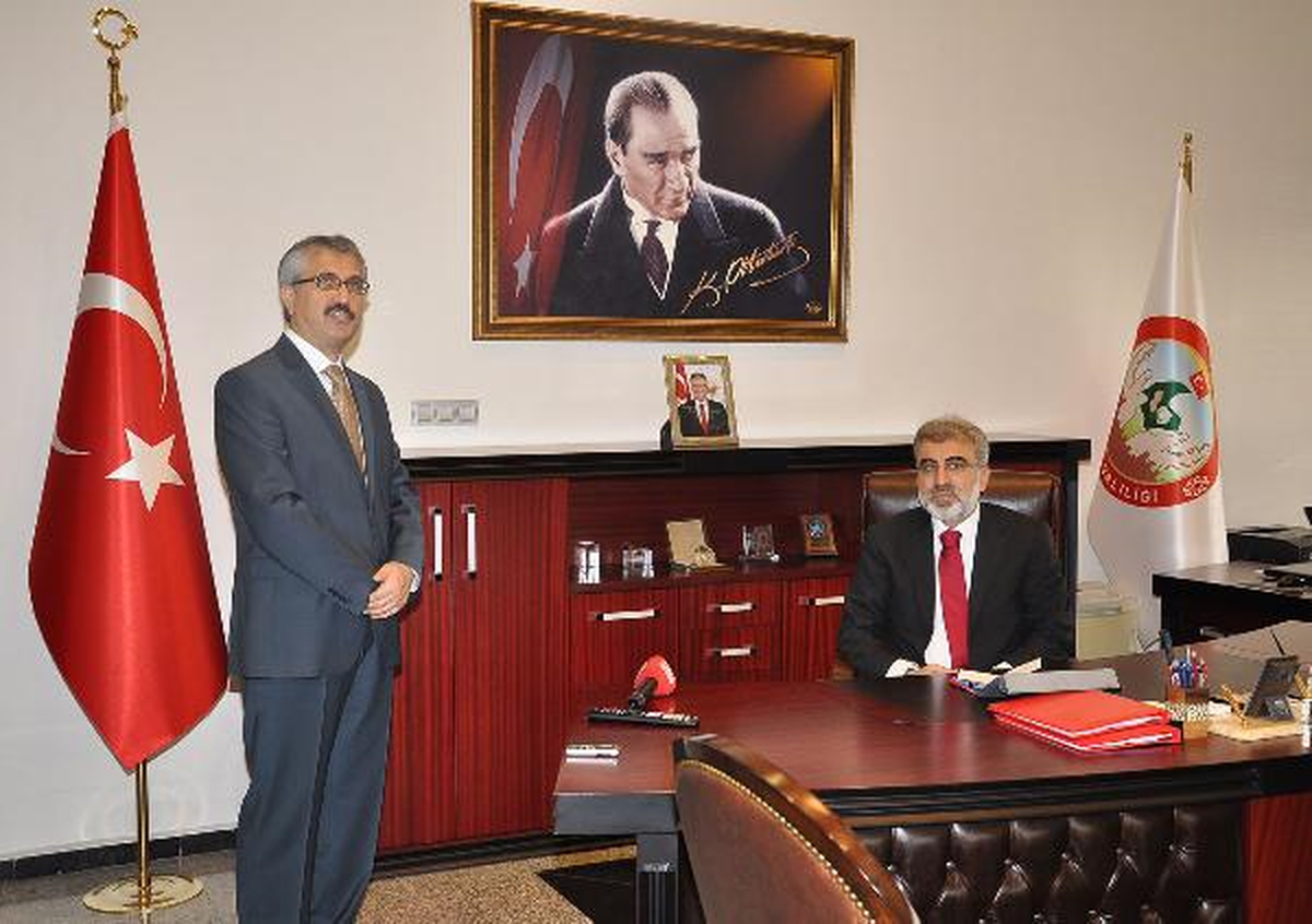 Bakan Yıldız: Suriyelilere Buraya Gelmeyin Diyebilir Miyiz?