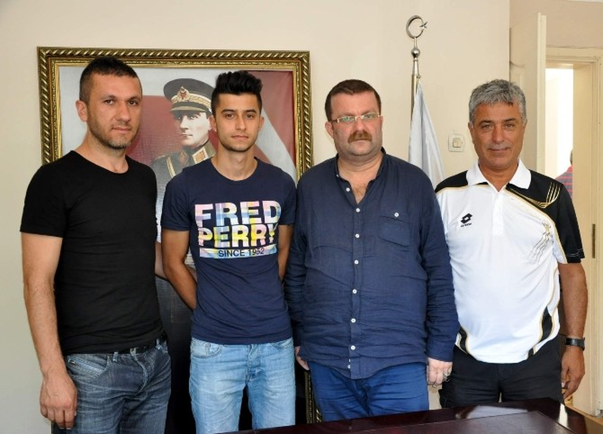 Batuhan Otyıldız, Kömürspor ile Anlaştı