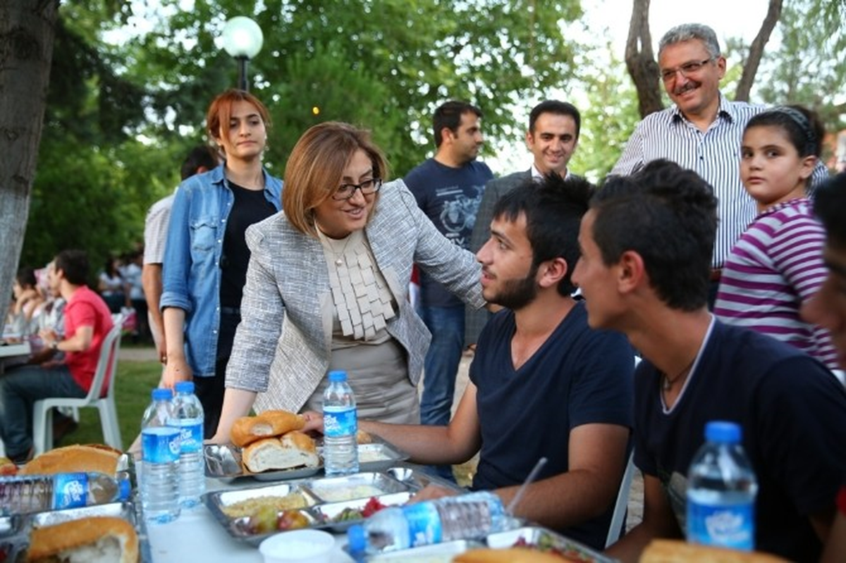 Büyükşehir, Ramazan Ayında 100 Bin Kişiye Ev Sahipliği Yaptı