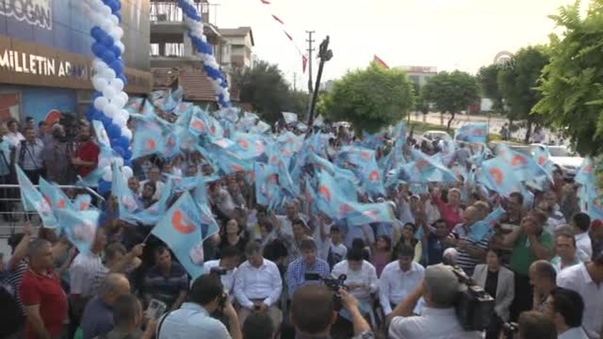 Çavuşoğlu, Kepez Seçim Ofisinin açılış törenine katıldı -