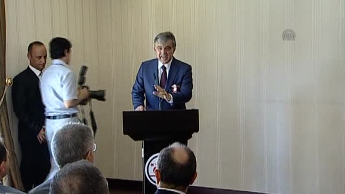 Cumhurbaşkanı Gül\'e KKTC Devlet Nişanı Takdim Edildi