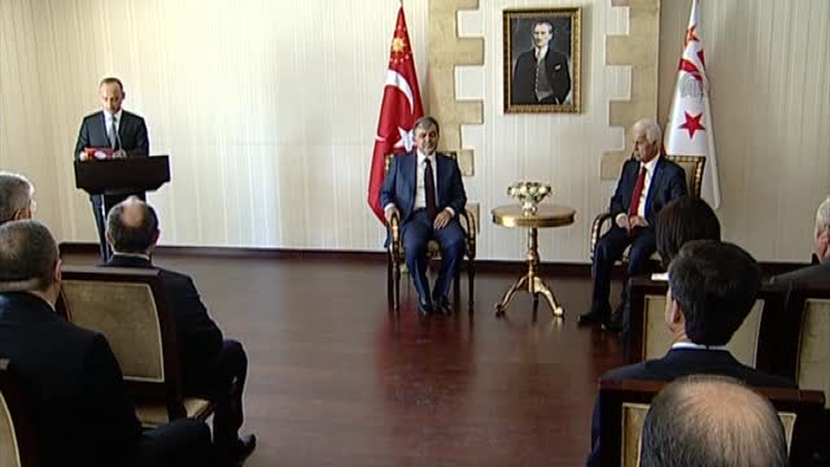 Cumhurbaşkanı Gül\'e KKTC Devlet Nişanı takdim edildi (1) -