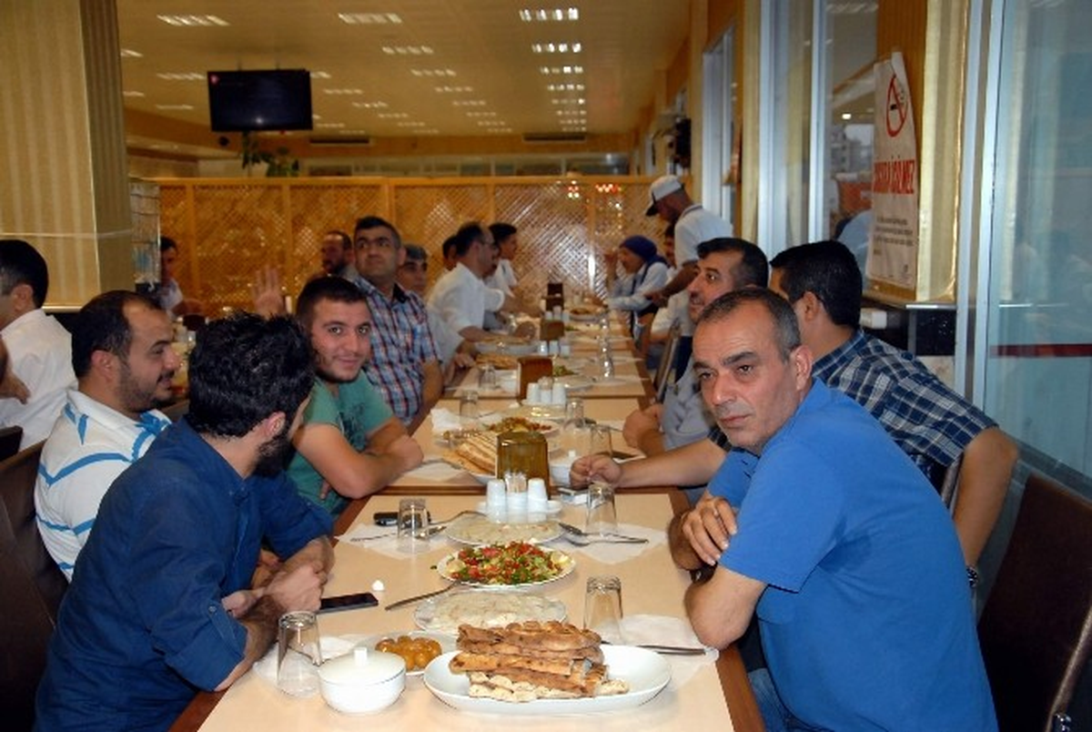 Eğitim-Bir-Sen İftar Yemeği