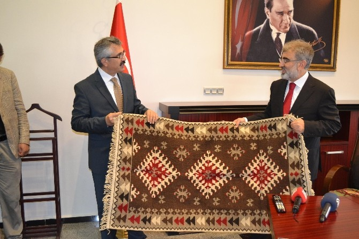 Enerji ve Tabii Kaynaklar Bakanı Taner Yıldız Osmaniye\'de