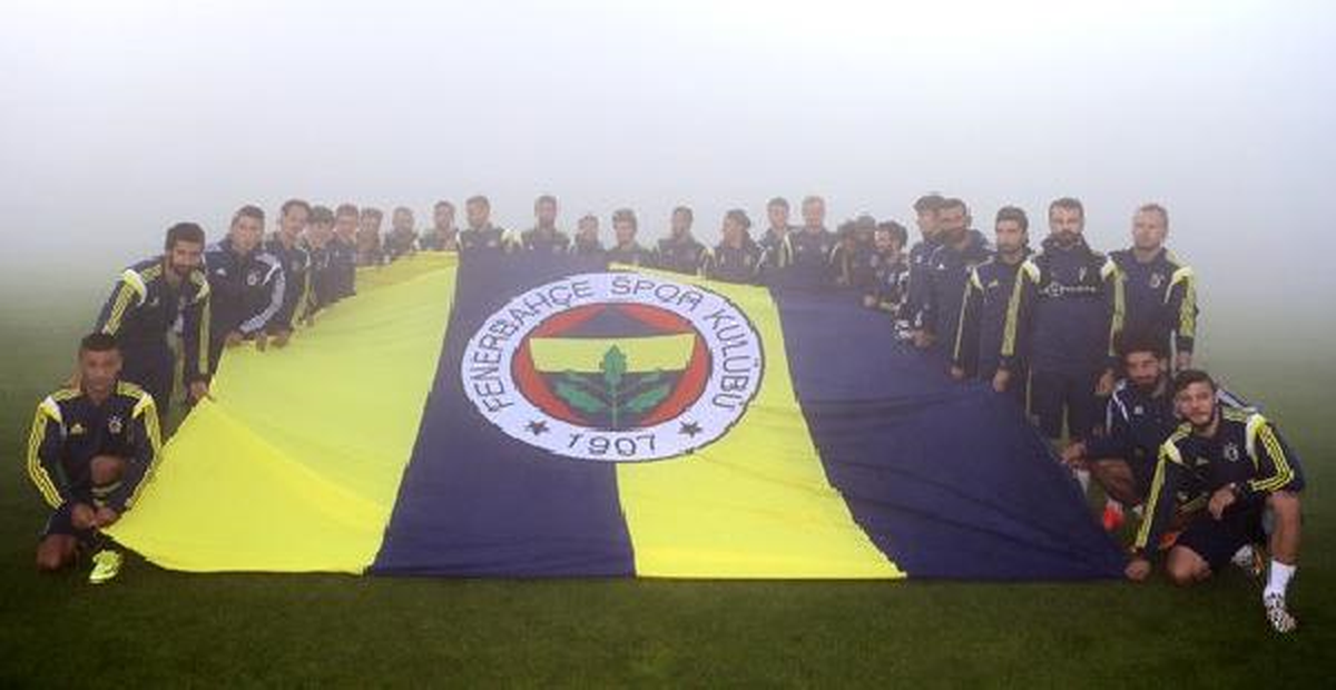 Fenerbahçe Sezon Hazırlıklarını Akşam Antrenmanıyla Sürdürdü