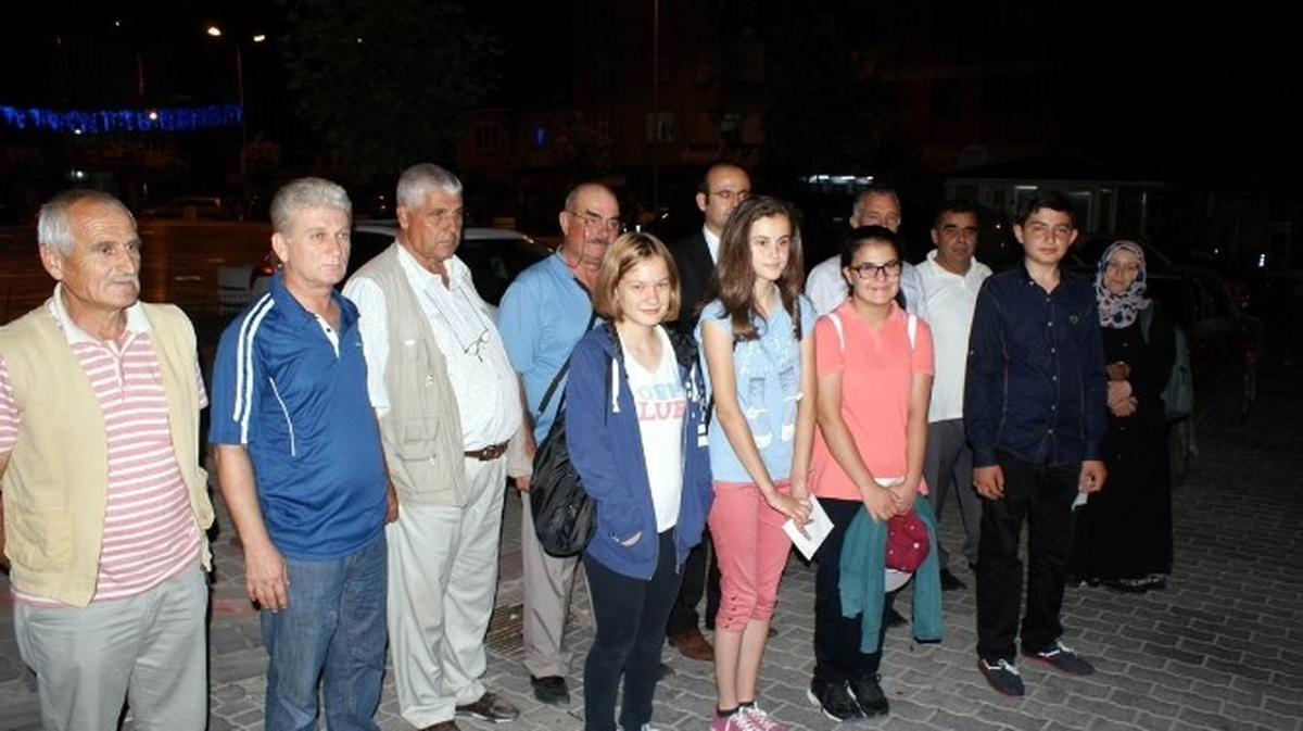 Gençler Kızılay Kampında Buluşuyor