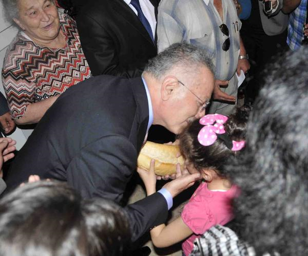 İhsanoğlu: Ülkemiz İçeride Korku, Dışarıda İtibarsızlık Yaşıyor (2)