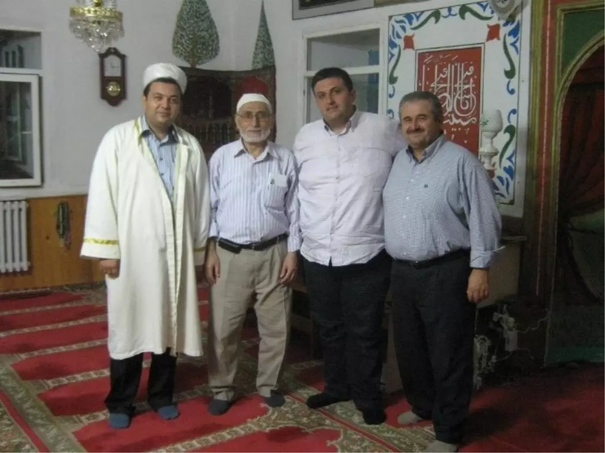 İlçe Müftüsü Cengiz, Her Gün Farklı Bir İftar Programında