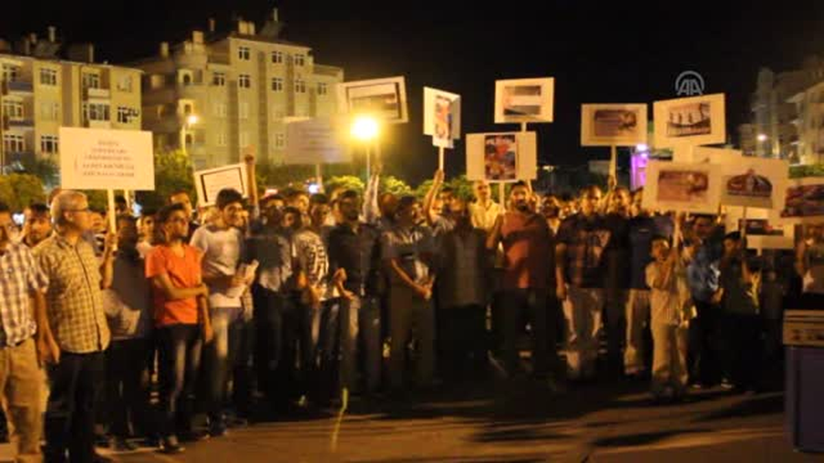İsrail\'in Gazze saldırılarının protesto edilmesi -