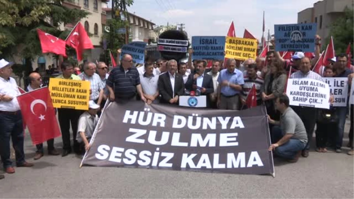 İsrail\'in Gazze\'ye saldırılarının protesto edilmesi -