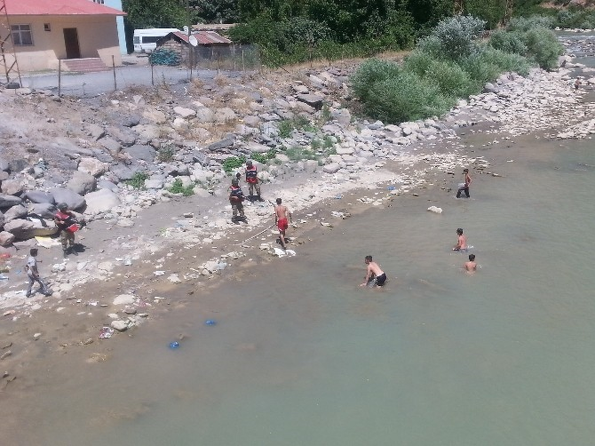 Jandarmadan Suda Boğulmalara Karşı Önlem