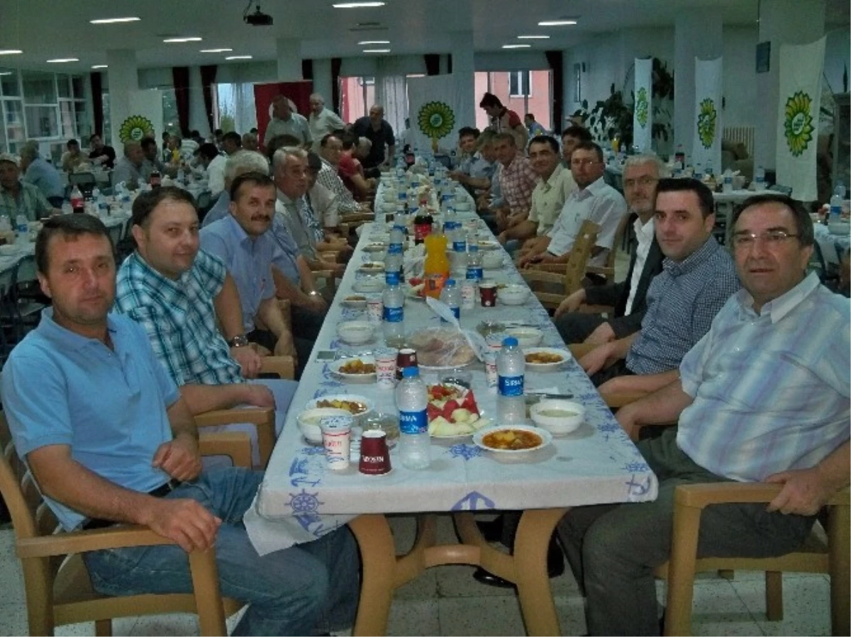 Malkara Yağlı Tohumlar Tarım Satış Kooperatifi İftar Yemeği Düzenledi