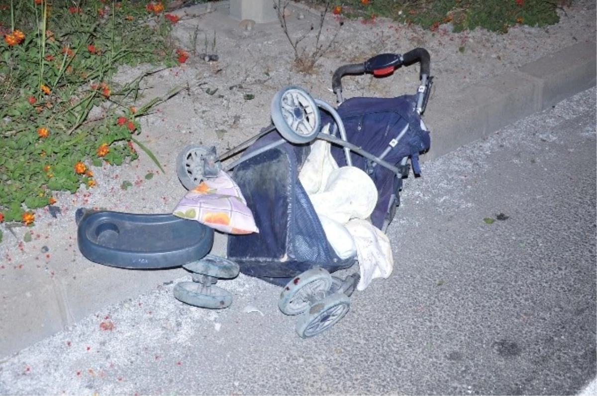Manavgat\'ta Feci Trafik Kazası: Anne ve 8 Aylık Çocuğu Öldü