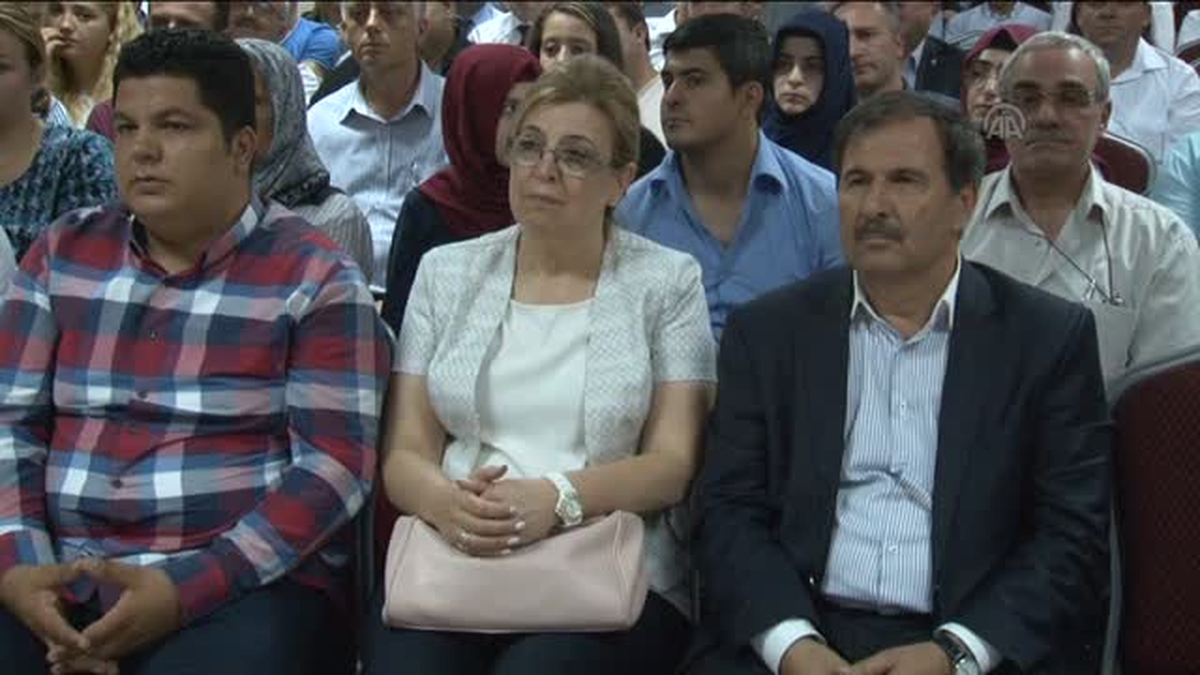 Müezzinoğlu: \'\'Çatı aday, çatı adayı kim planladı" -