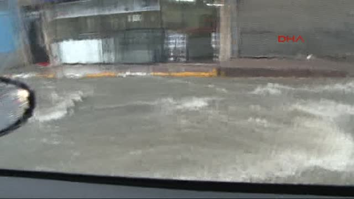 Şişli\'de Bazı Gecekonduları Su Bastı